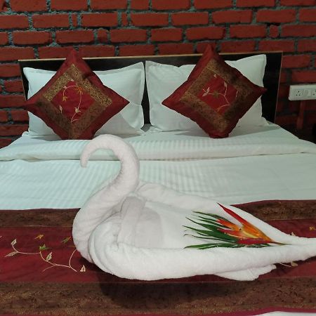 Tamboo Resort Vajreshwari Тане Екстериор снимка
